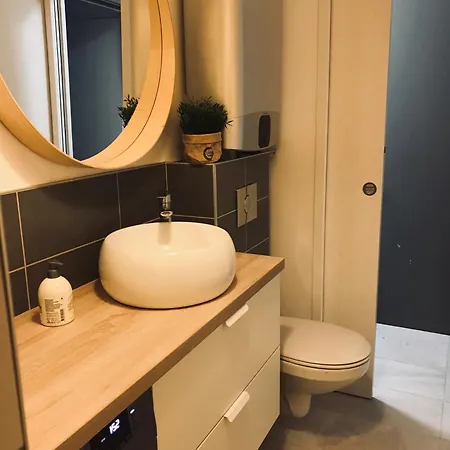 T2 Avec Piscine, Jardin, Clim Et Parking Apartment *