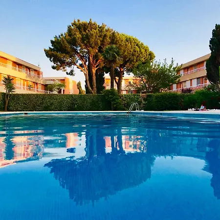 Apartment T2 Avec Piscine, Jardin, Clim Et Parking Bandol